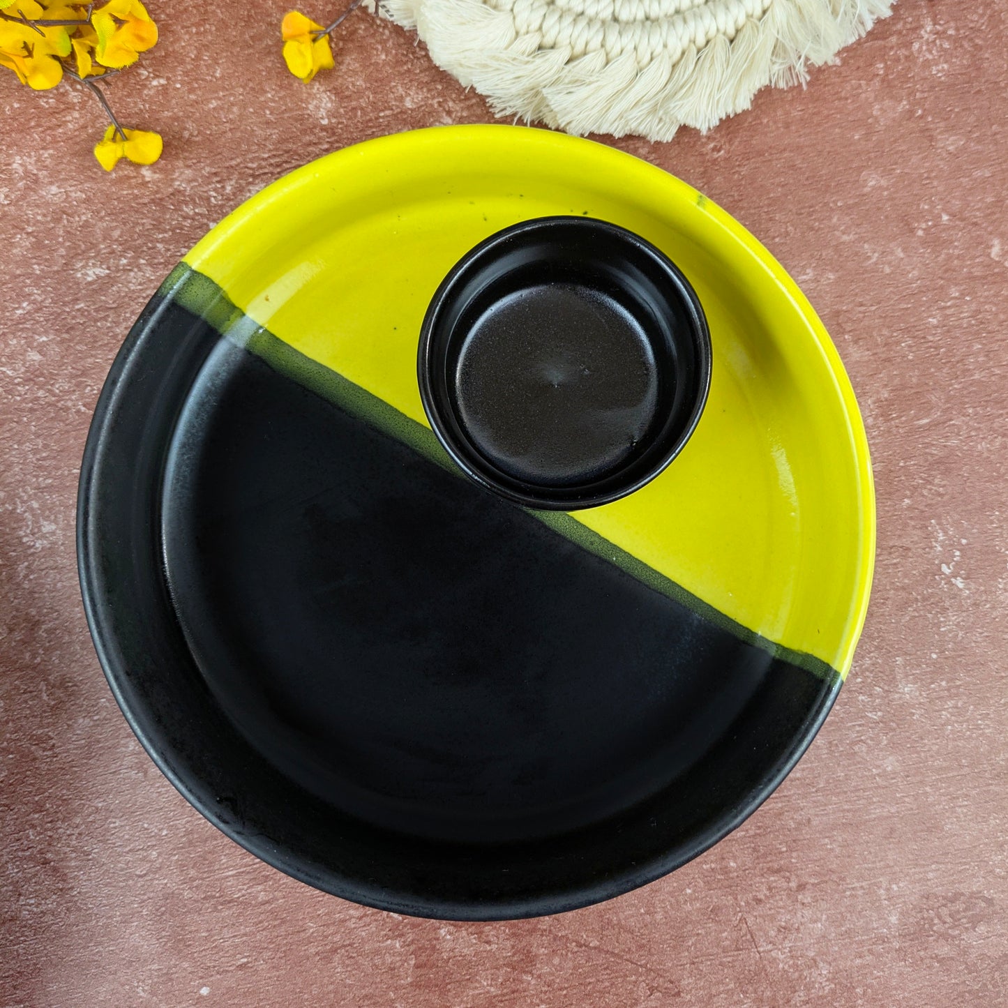 BumbleBuzz Snack Serving Set