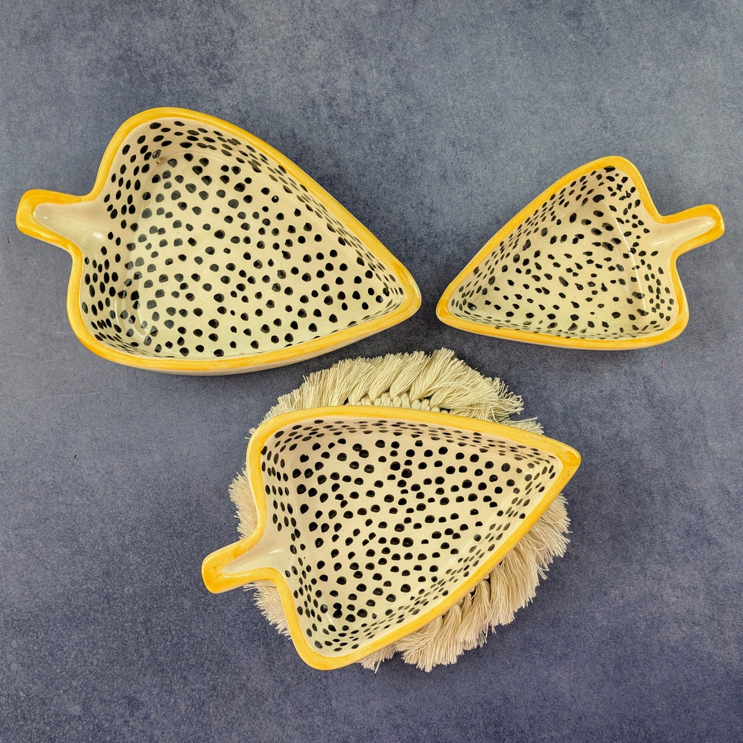 Sunbeam Dots I 3-Piece Yellow Ceramic Platter Set