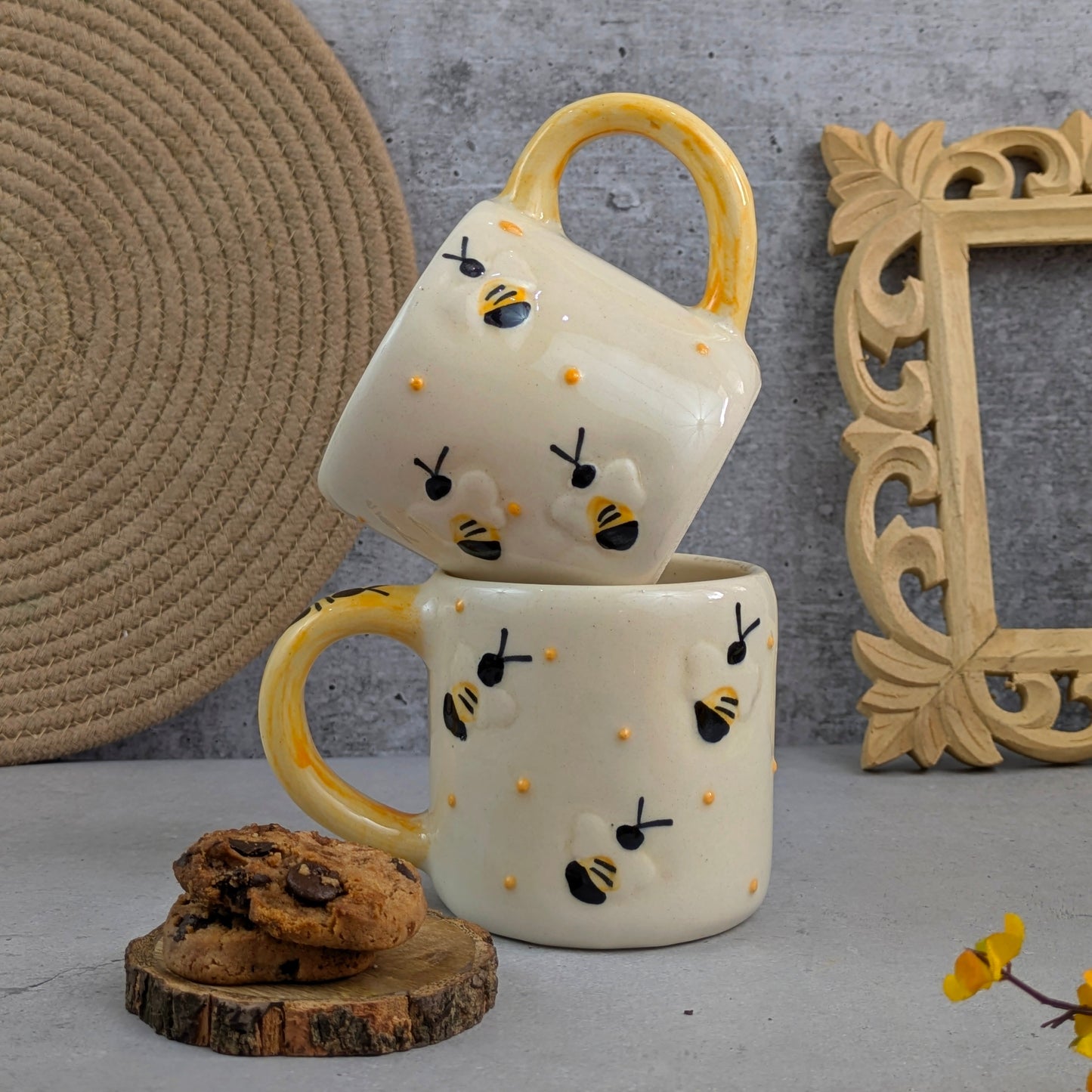 Buzz-Worthy Sips – Bee Ceramic Mug
