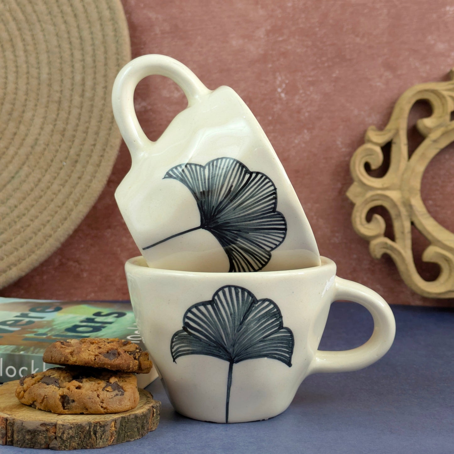 Black Leaf Ceramic Mug
